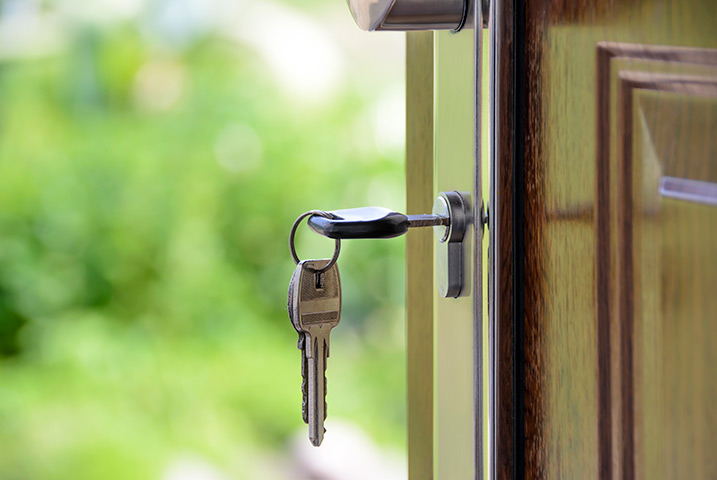 A2B Locks are able to provide local locksmiths in Banstead to repair your broken locks. 